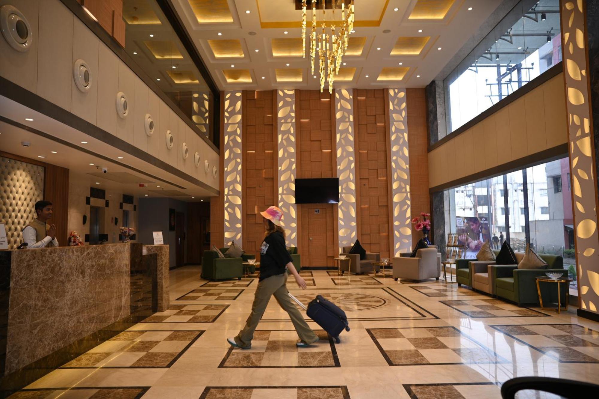 Hotel Golden Retreat Baharampur Zewnętrze zdjęcie